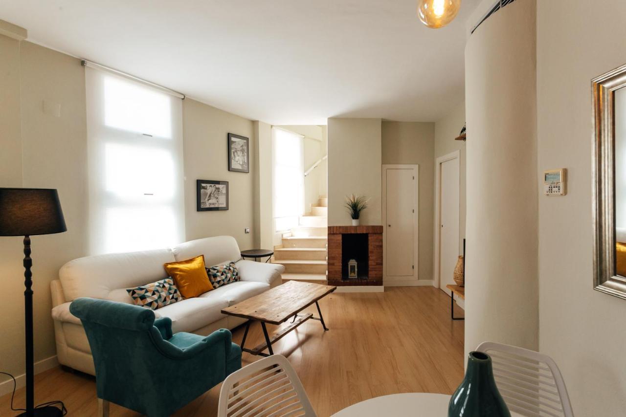 Апартаменти Alohamundi Duplex Alameda Севілья Екстер'єр фото